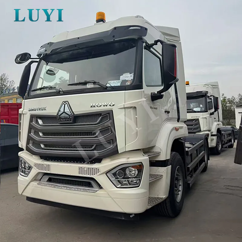 Howo 8x4 371 Hwj chim 400 Horsepower EuroII 12 Log 31-40 Tuj