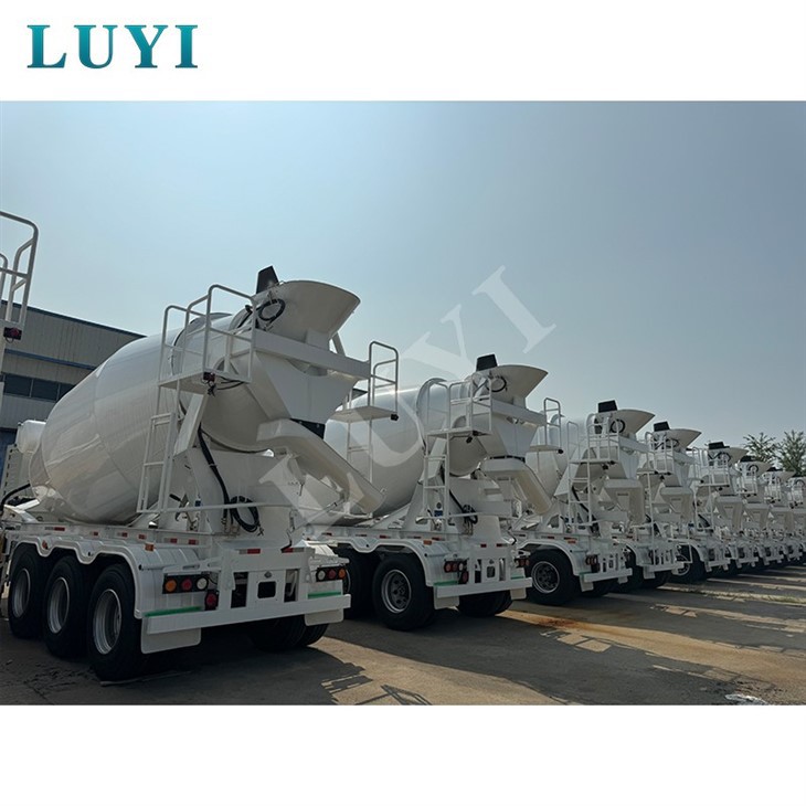 Three-axle Cement Mixer Semi-trailer With 12 Cubic Meters Capacity high quality